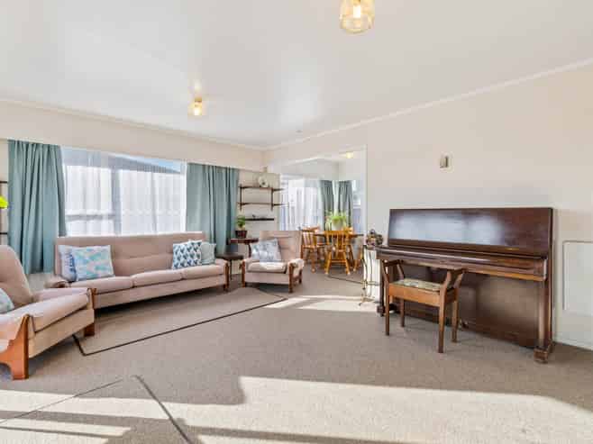 2/39 Ashdown Place, Papakura