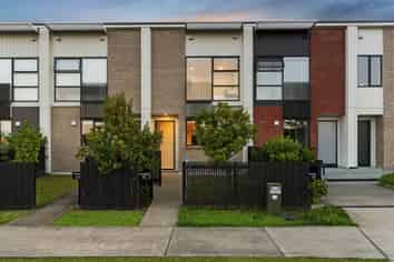 19C O'meara St, Swanson