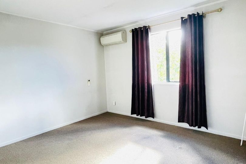 2 Bedroom House with 1 Bathroom and 1 Car parking – pohled 6