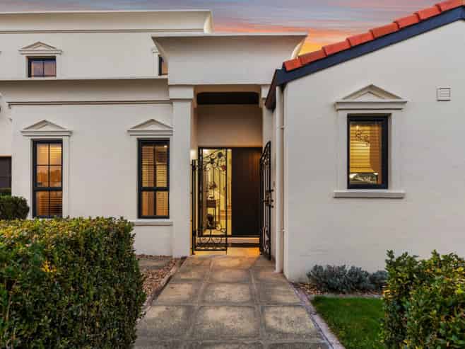 1 Waimarama Close, Papamoa