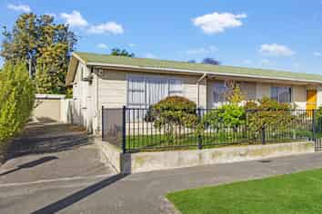 2/80 Eureka Street, Aranui