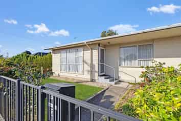 2/80 Eureka Street, Aranui
