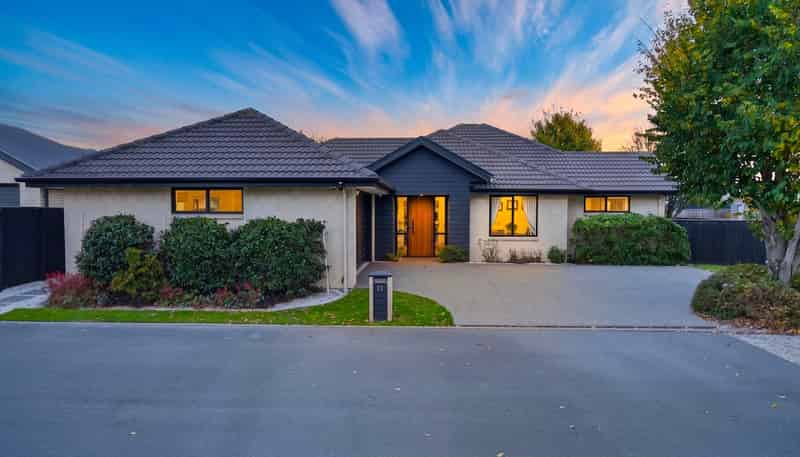 21 Bernice Crescent, Yaldhurst