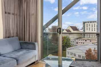 10E/8 Scotia Place, Auckland Central