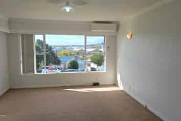 24 Marion Avenue, Mount Roskill