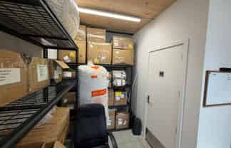 Compact warehouse. Smart location.