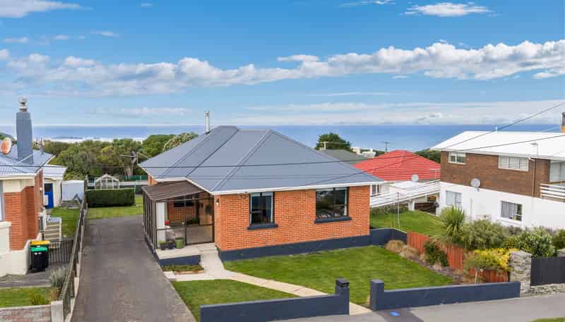 127 Tomahawk Road, Andersons Bay