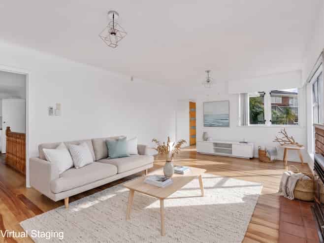 772 Whangaparaoa Road, Manly