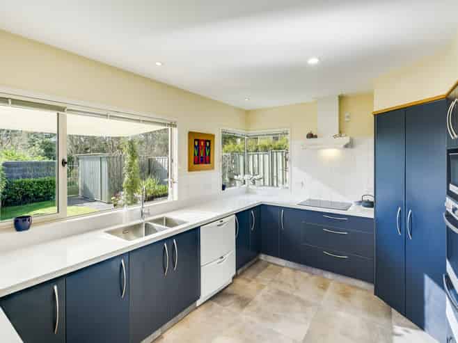 16 Palmbrook Avenue, Havelock North