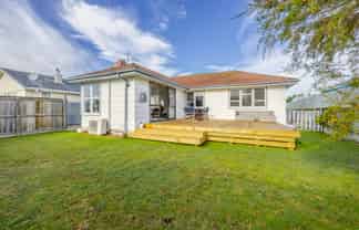 7 Wallis Place, Onekawa