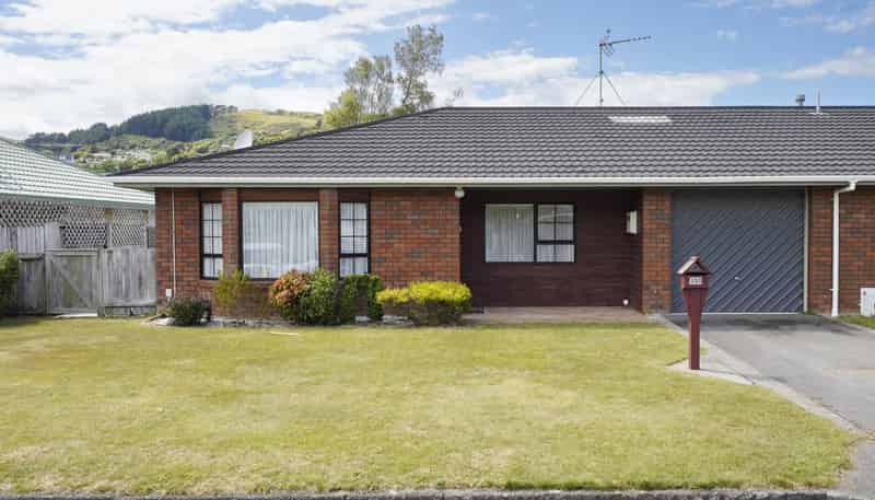110 Oxford St, Tawa