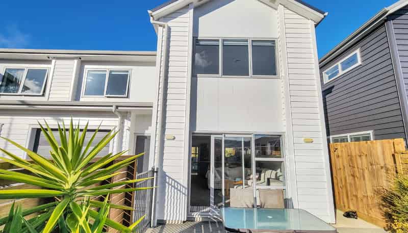 6 Takapo Grove, Kelson