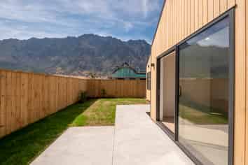 4 Southdown Road, Jacks Point