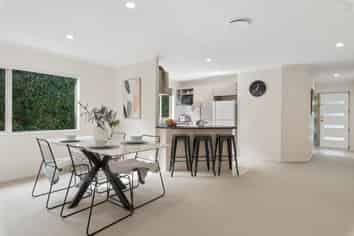 5 Norwood Drive, Flat Bush