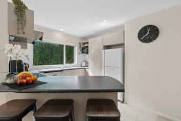 5 Norwood Drive, Flat Bush