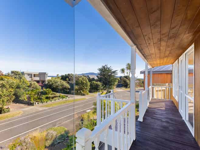 151 Weggery Drive, Waikanae Beach