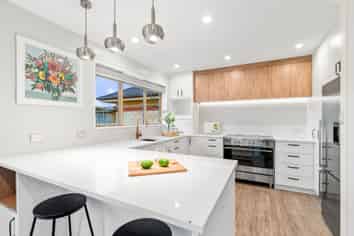 17 Delamare Way, ROLLESTON