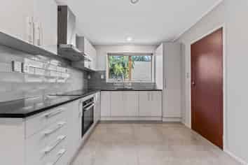 2/51 Huia Road, Papatoetoe