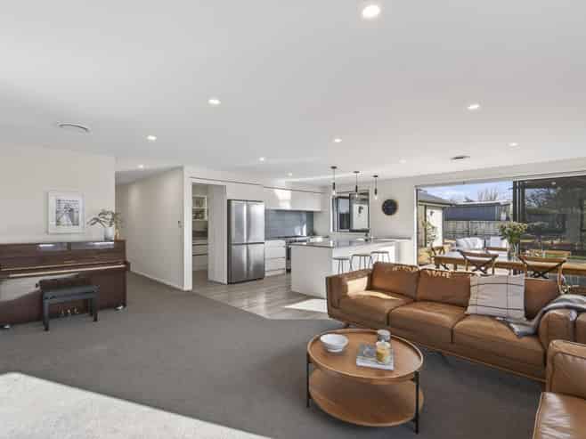 26 Smith Street, Lepperton