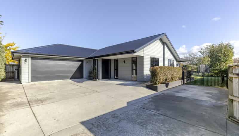 26 Smith Street, Lepperton