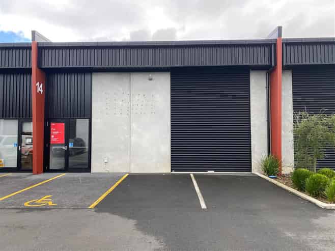 Modern Industrial Unit With Small Office