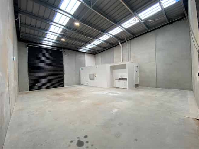 Modern Industrial Unit With Small Office