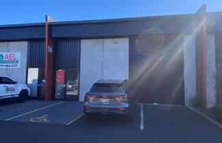Modern Industrial Unit With Small Office