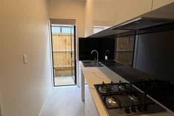 54 Drumbuoy Drive, Flat Bush