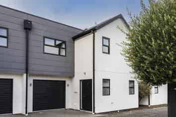 8/34 John Campbell Crescent, Hillmorton