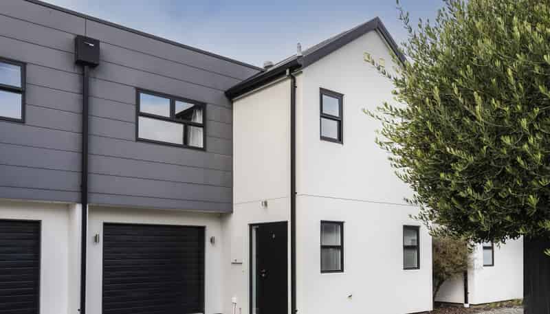8/34 John Campbell Crescent, Hillmorton