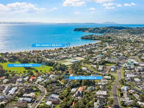 38A The Circle, Manly