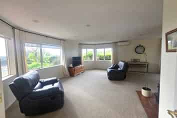 21 Village Park Drive, Welcome Bay