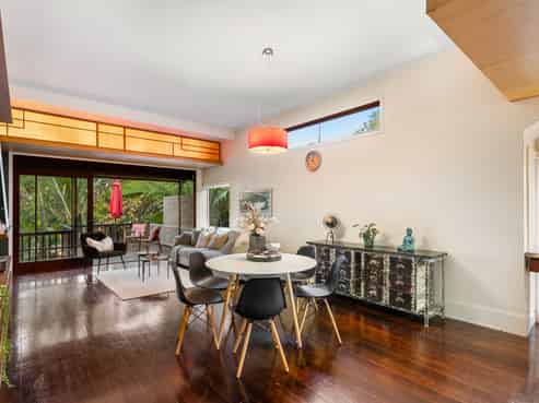 1 Springfield Road, Western Springs