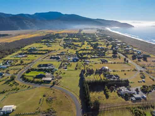 56 Hinepango Drive, Rarangi