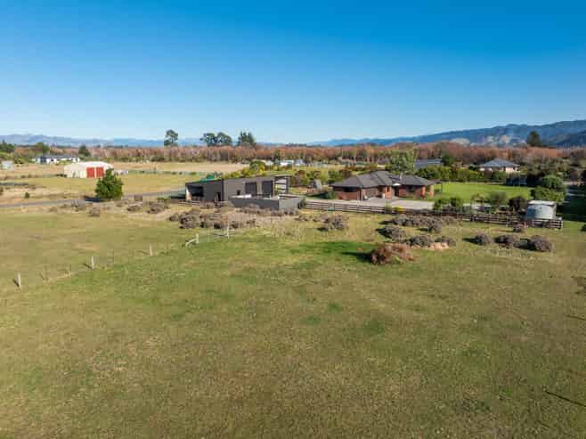 56 Hinepango Drive, Rarangi