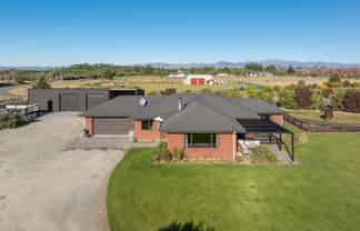 56 Hinepango Drive, Rarangi