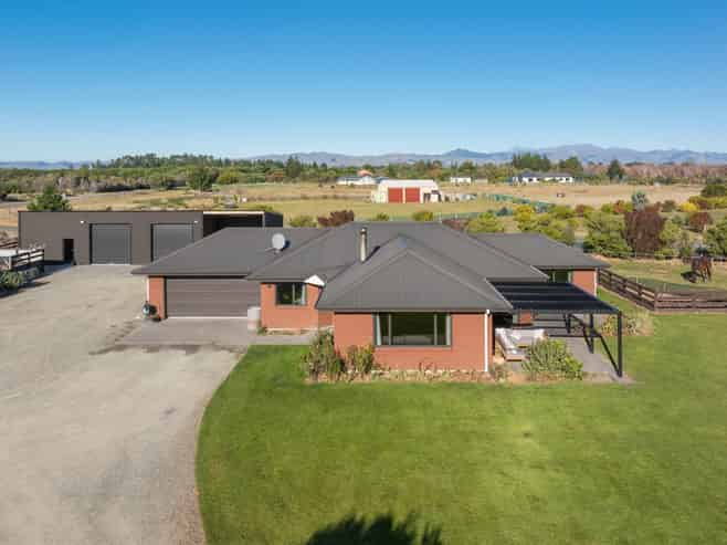 56 Hinepango Drive, Rarangi