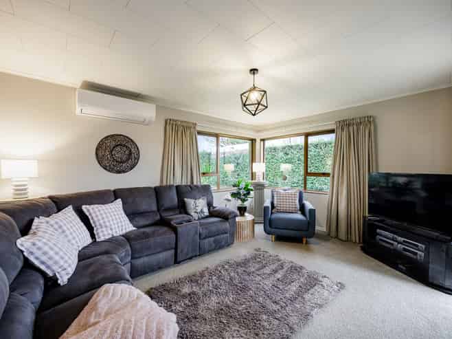 1008 Copeland Road, Akina