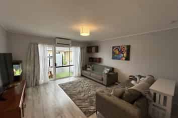 3/153 Songer Street, Stoke