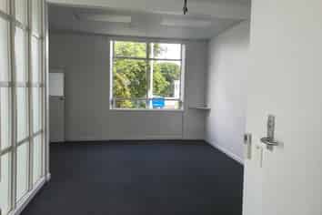 First floor office for lease - Central Pukekohe