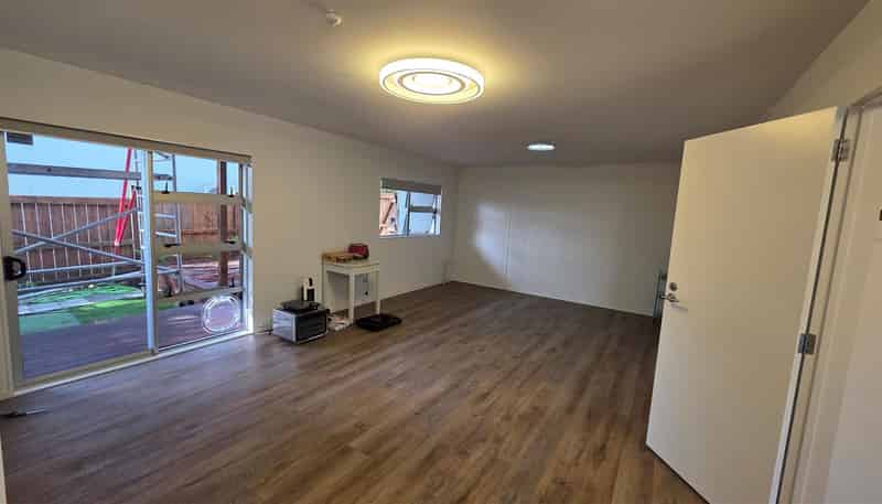  241M Rosedale Road, Albany