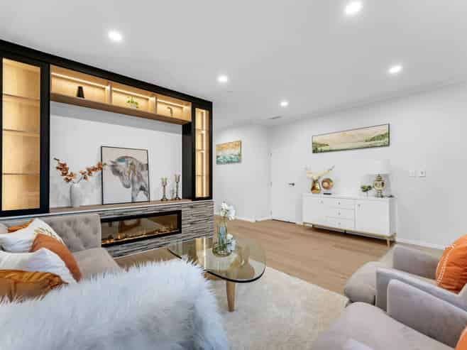 6 Evergreen Parade, Karaka