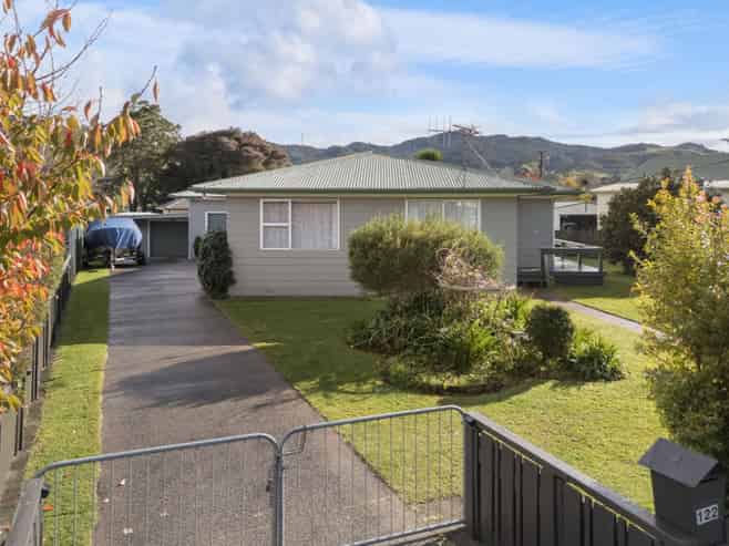 122 Parry Palm Avenue, Waihi