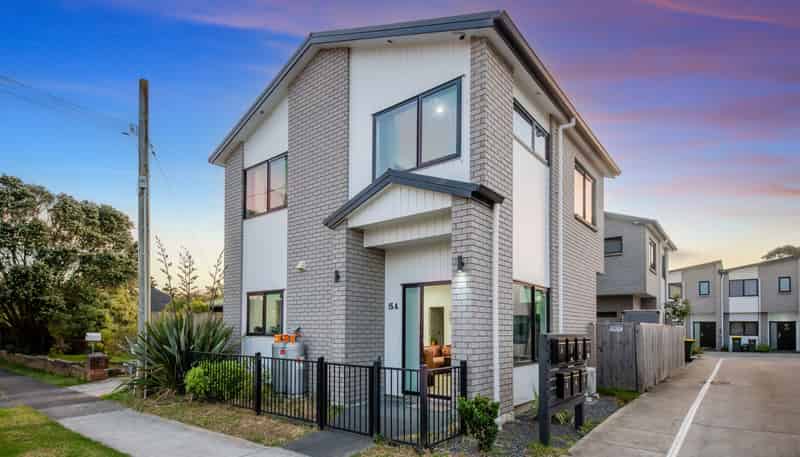 15A Arney Road, Ranui