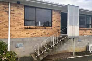 2/78 Jellicoe Road, Panmure