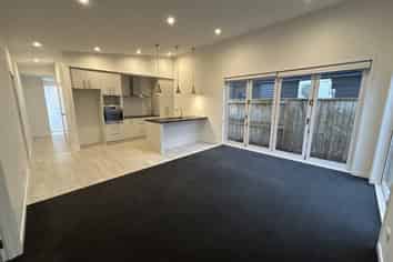 4  Harp Place, Papamoa