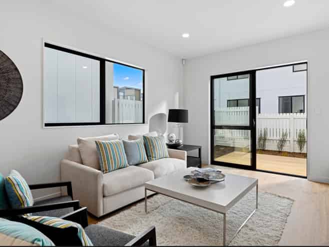 26 Bristol Freighter Road, Hobsonville