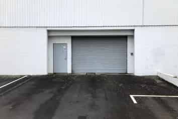 Versatile Commercial Space