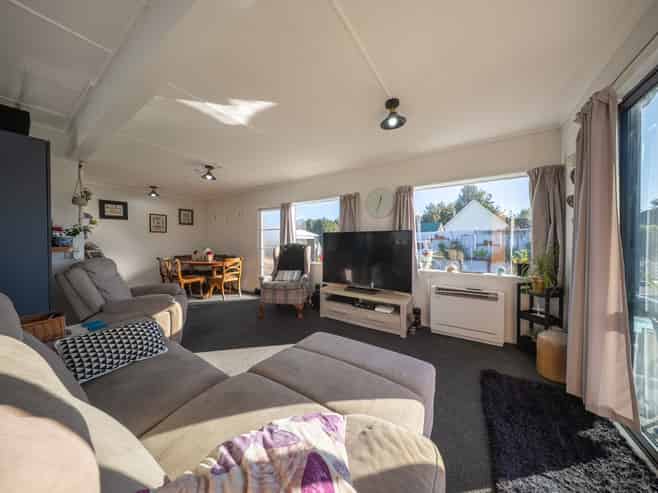 23B Waiau Street, Manapouri