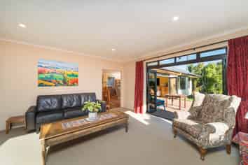 14 Batt Street, West End